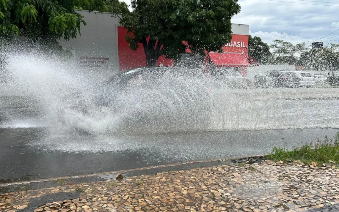 chuvas fortes, precipitações intensas