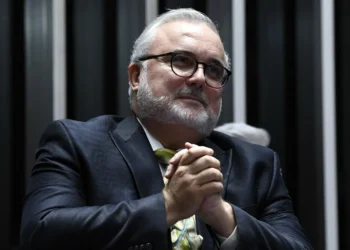 Jean Paul Prates, executivo, governo, ministro de Minas e Energia