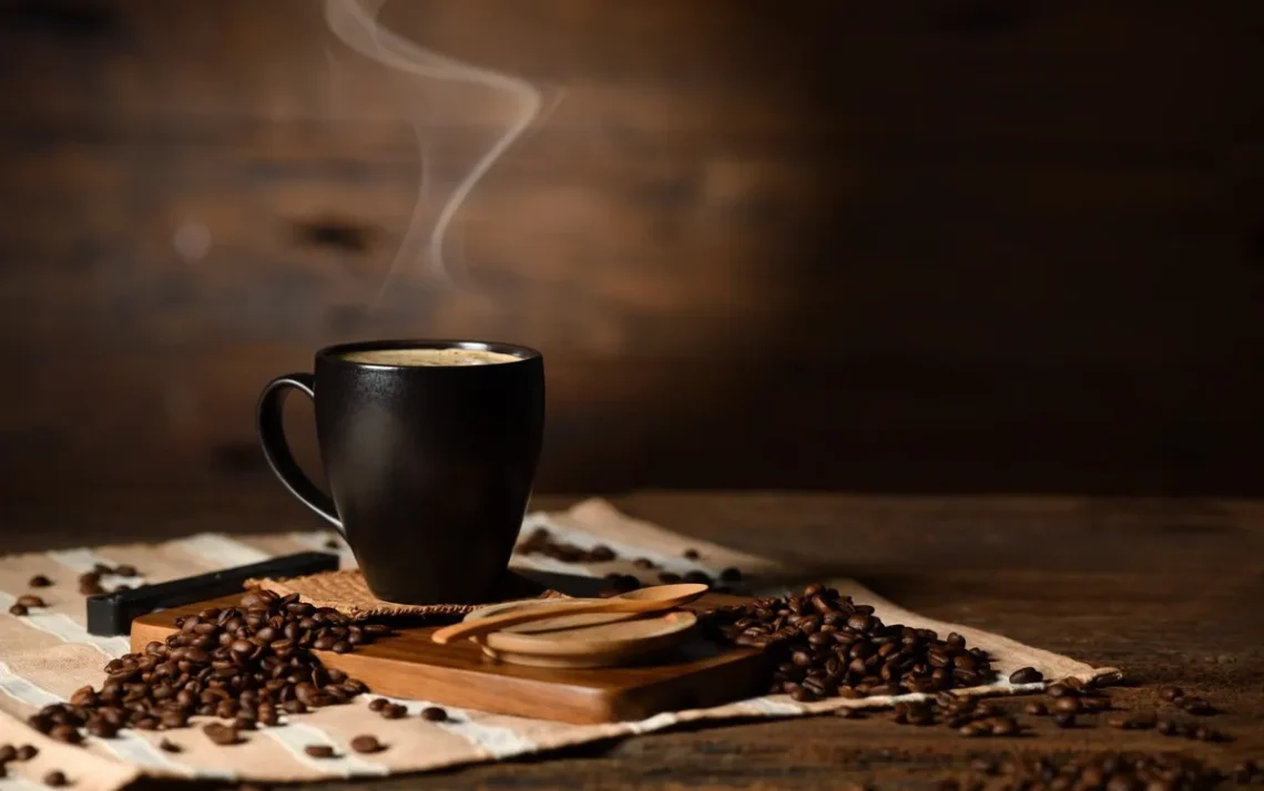 café, cafeína, café expresso, café filtrado, xícara de café, café toxíco