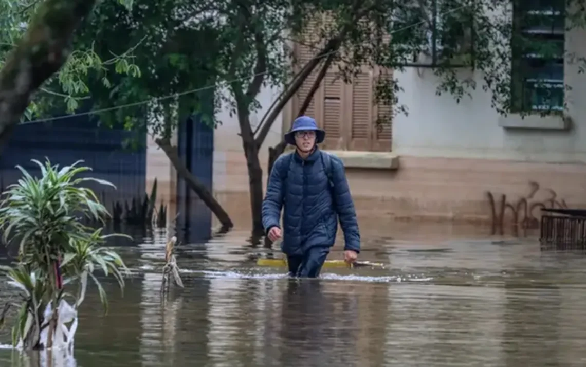 atendimento, assistência;